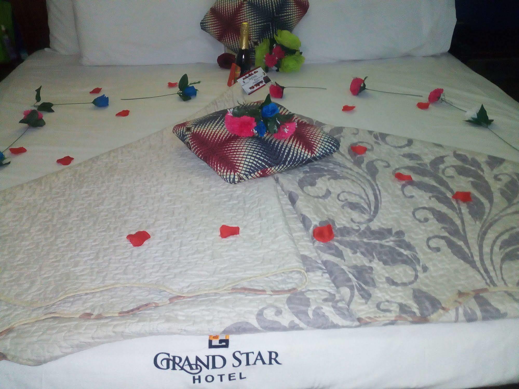 Grand Star Hotel North Legon Экстерьер фото